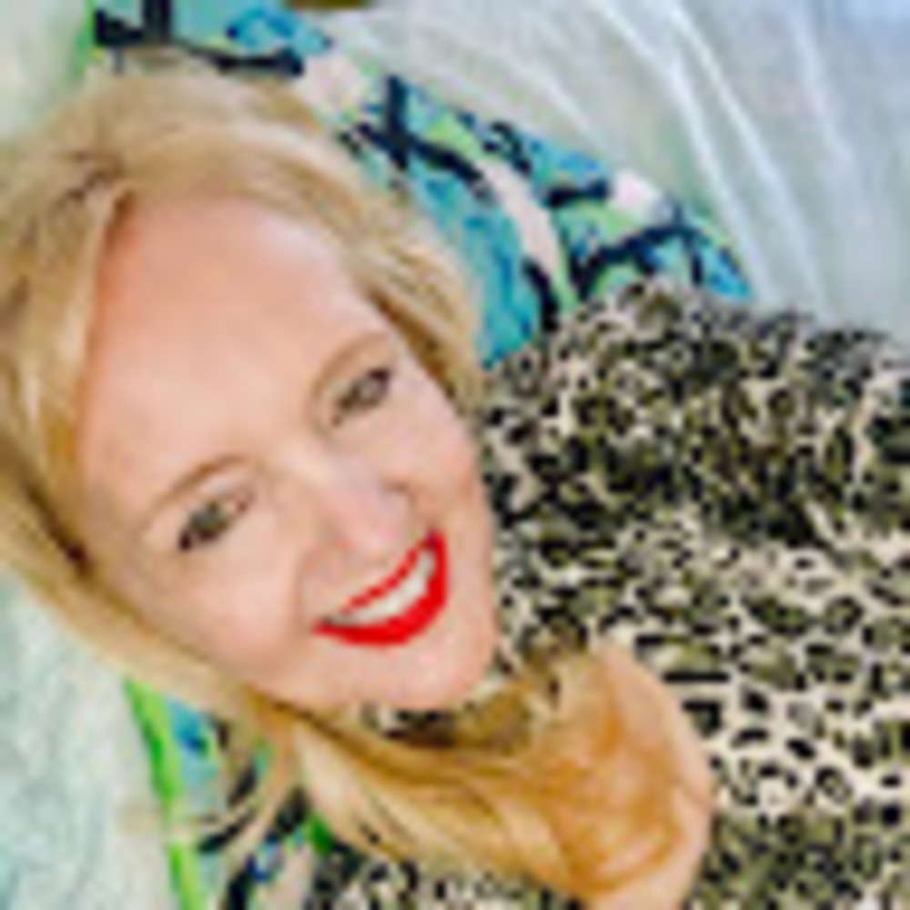 Meet your Posher, Ann-dee